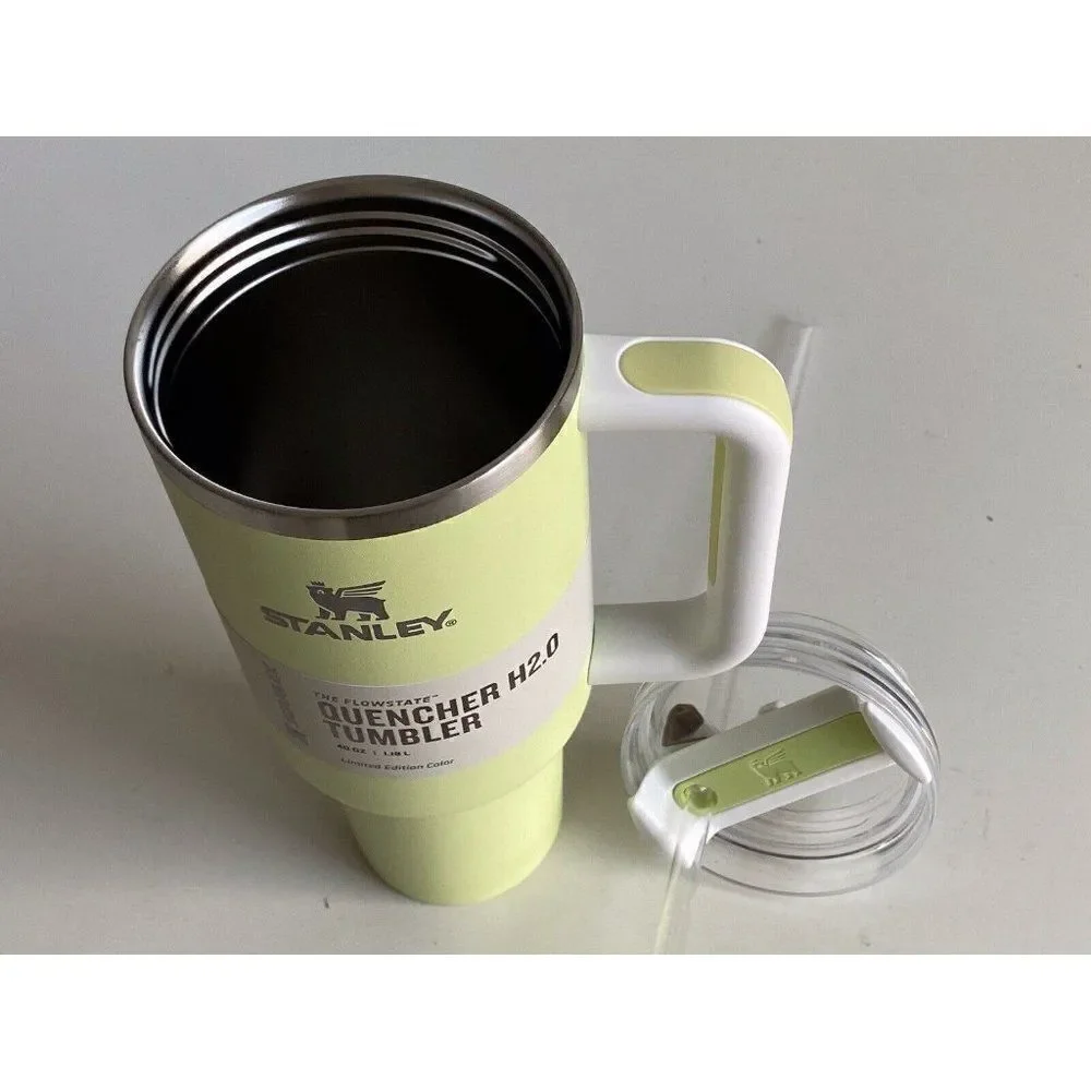 Stanley Adventure Quencher H2.0 Travel Tumbler Straw 40oz Citron LIMITED EDITION